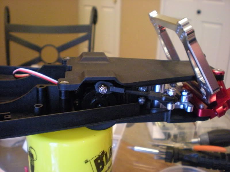 traxxas rustler steering servo